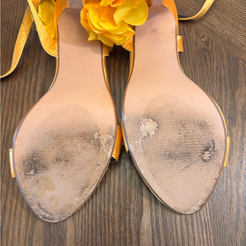 Chic Yellow Floral Heels - Picture 3 of 5